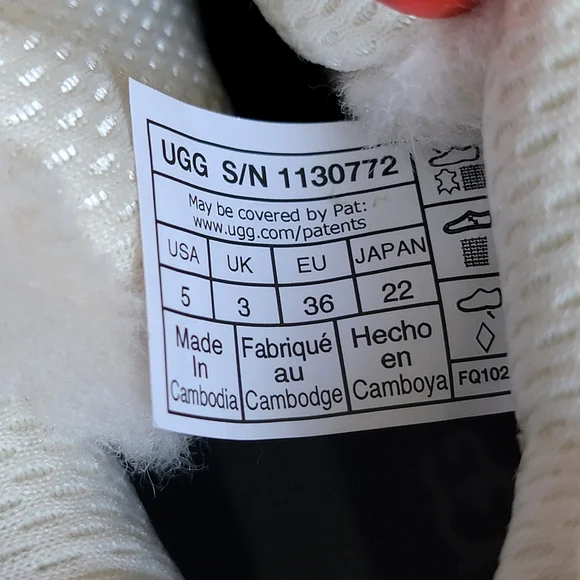 UGGHighland Hi GTXWaterproof Sneakers